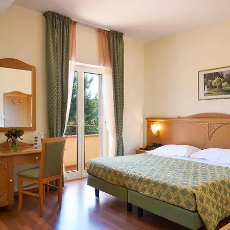 Park 108 Sport&wellness 4* לוריקה