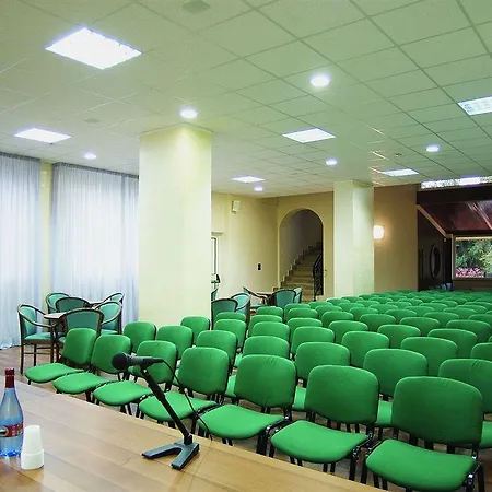 Park 108 Sport&wellness מלון לוריקה